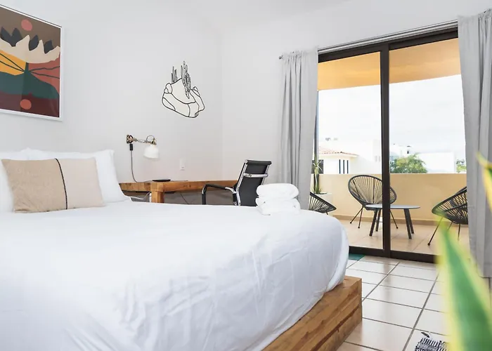 Outsite Cabos - Work, Connect, Explore *