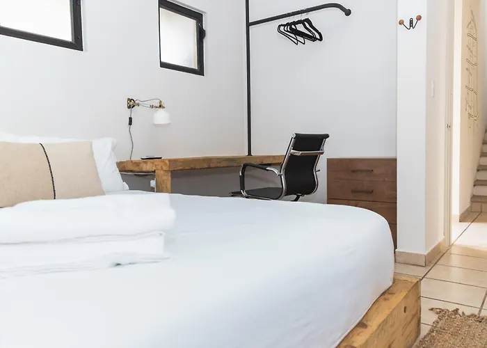 Outsite Cabos - Work, Connect, Explore Homestay *